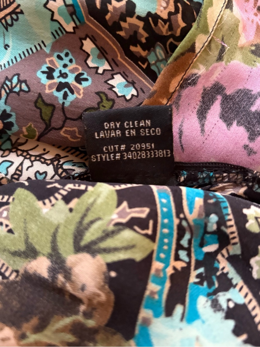 ECI Woman Teal, Black & Pink Floral Print Silk Top - Picture 14 of 16